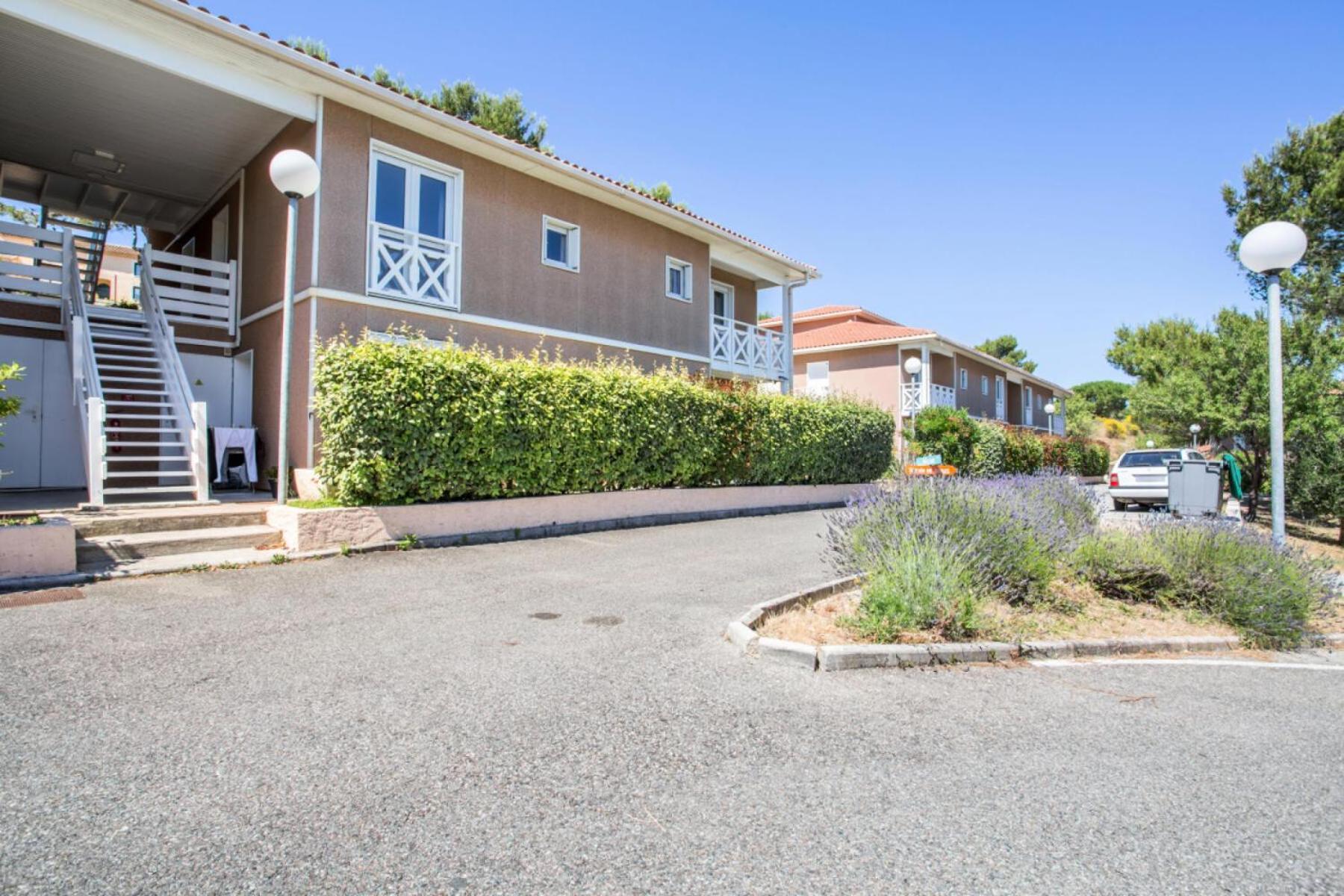 Residence Debussy - Maeva Home - Appartement 2 Pieces 4 Personnes - Selection Mae-9039 Carnoux-en-Provence Exterior photo